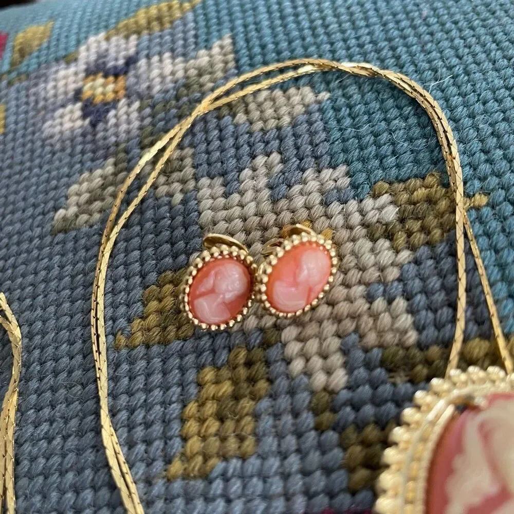 Vintage Cameo Earrings Pin Necklace Brooch Costume Jewelry